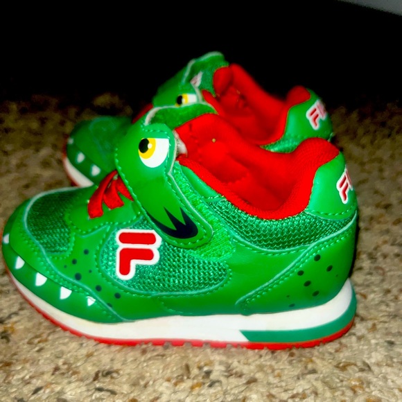 Fila sneakers toddler boy size 5 alligator shoes - Picture 1 of 5